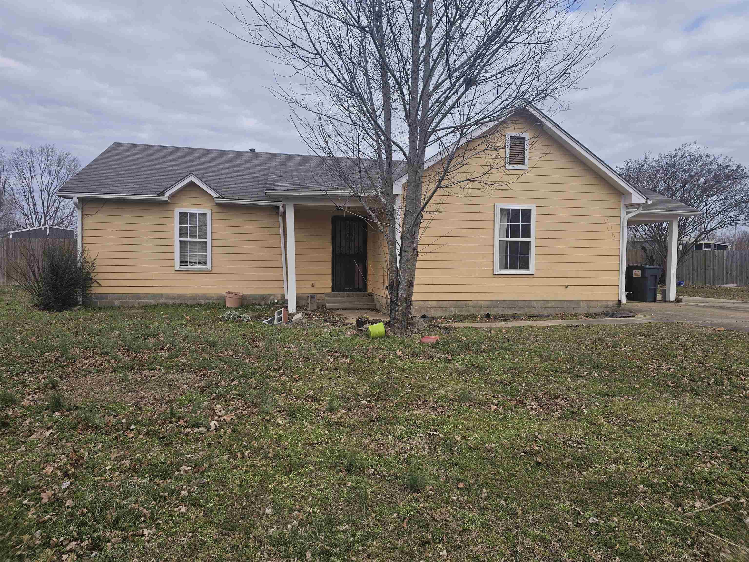 605 Jr Drive Covington, TN 38019 - Photo 1 of 21 View of bungalow