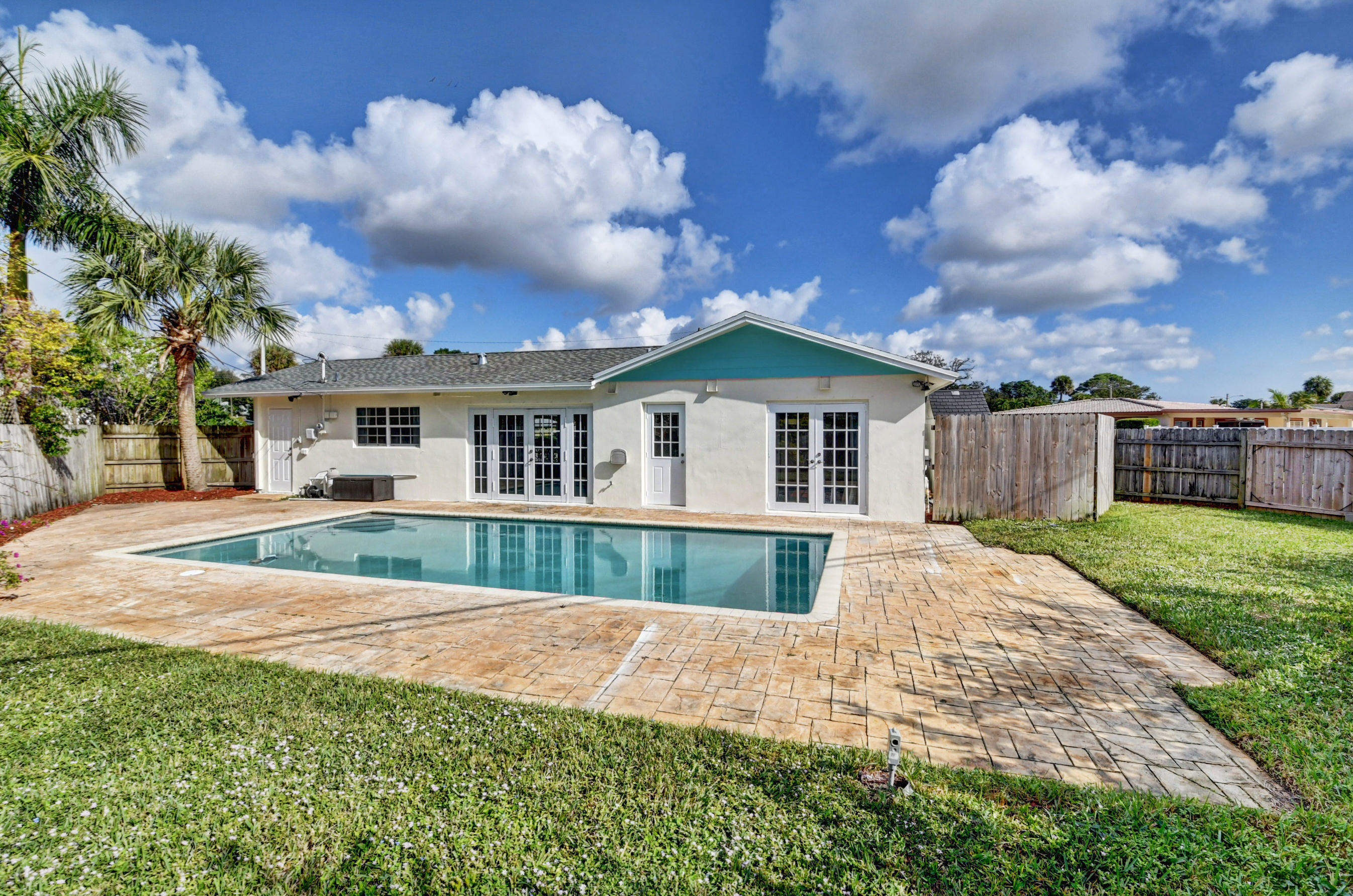 1100 West Camino Real Boca Raton, FL 33486 - Photo 3 of 35 Very Private