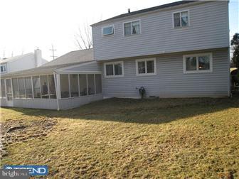 1067 Valley Road Warminster, PA 18974 - Photo 9 of 12 Gallery Image 9