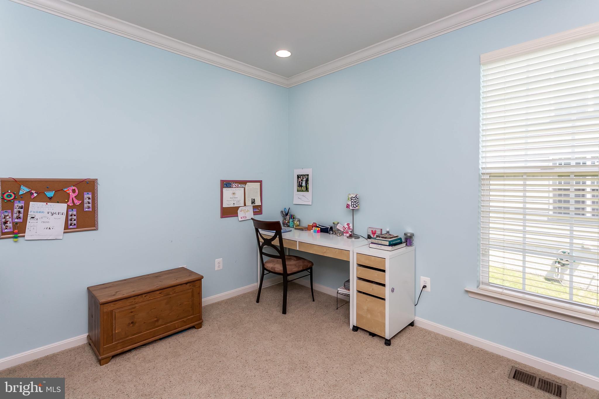 2304 Crabury Road Baltimore, MD 21209 - Photo 16 of 50