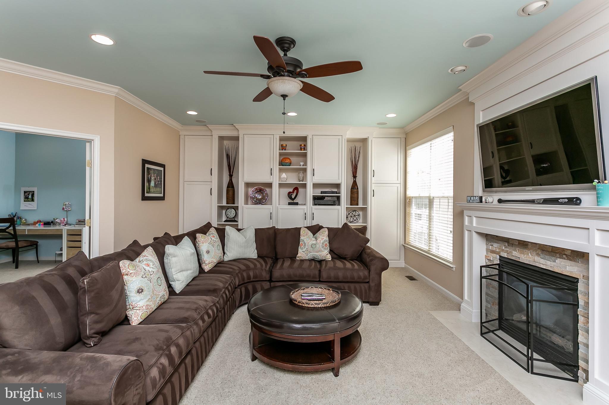2304 Crabury Road Baltimore, MD 21209 - Photo 19 of 50