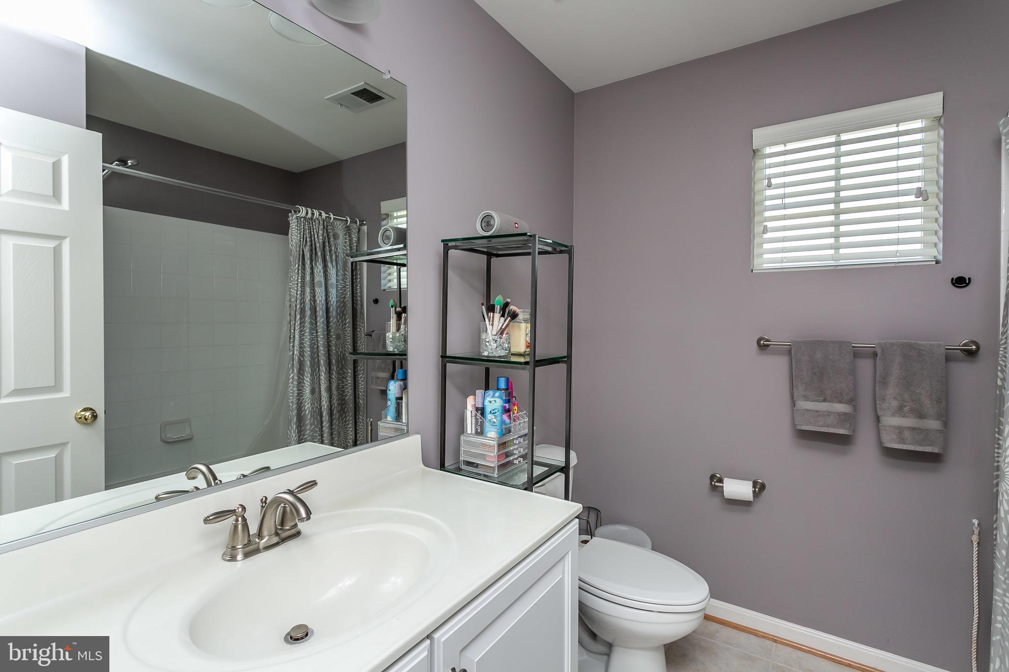 2304 Crabury Road Baltimore, MD 21209 - Photo 21 of 50