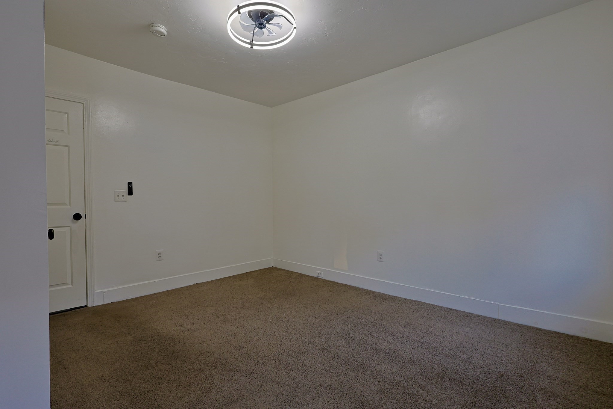 54 Oread Street, Unit 2 Worcester, MA 01608 - Photo 9 of 26 Gallery Image 9