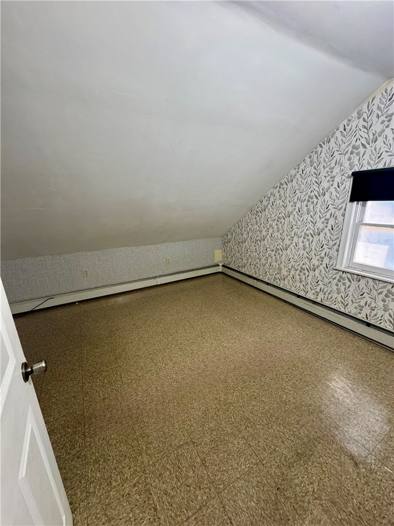166 Lowell Avenue Providence, RI 02909 - Photo 27 of 30
