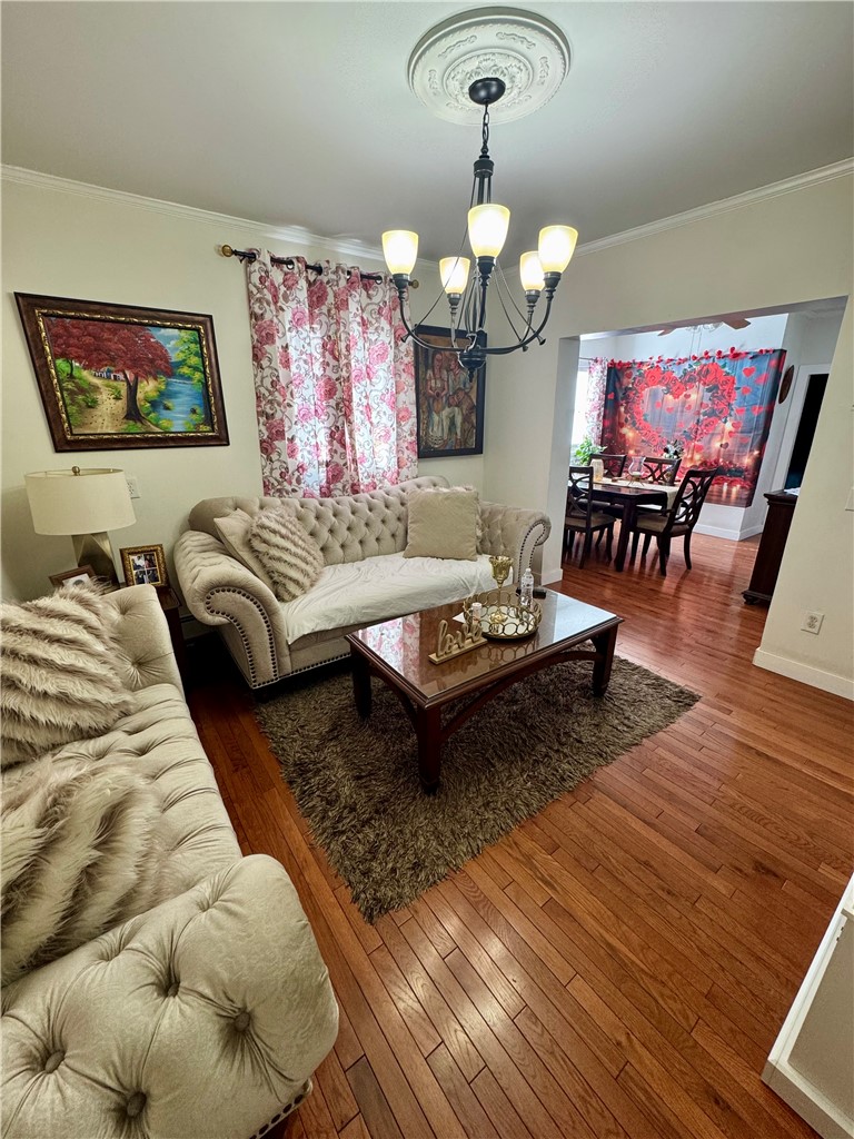 166 Lowell Avenue Providence, RI 02909 - Photo 9 of 30