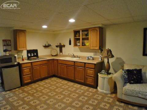 627 Silver Lake Road Linden, MI 48451 - Photo 24 of 44 20444212-23.JPG