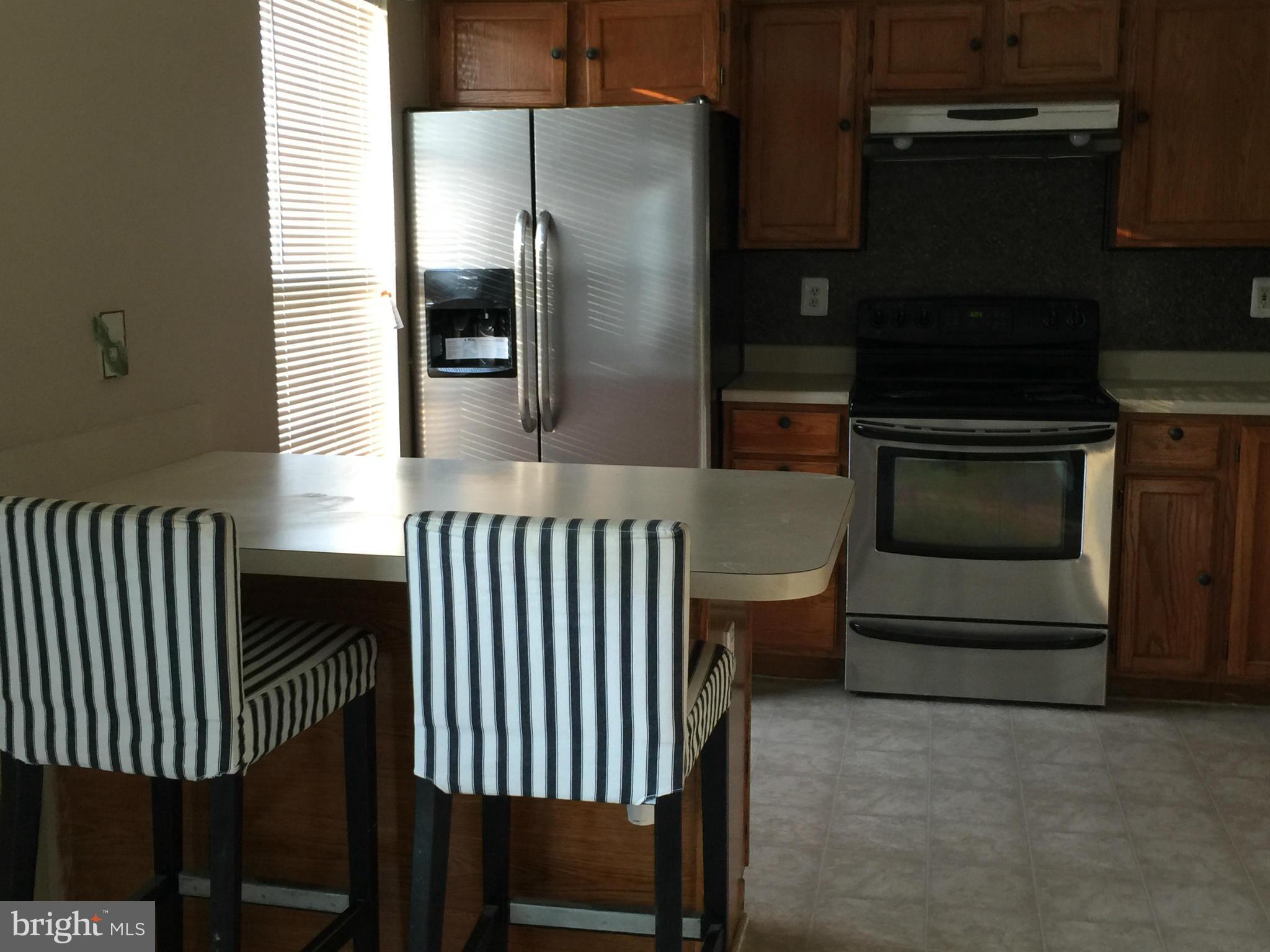 9406 Joleon Road Randallstown, MD 21133 - Photo 5 of 29 Kitchen