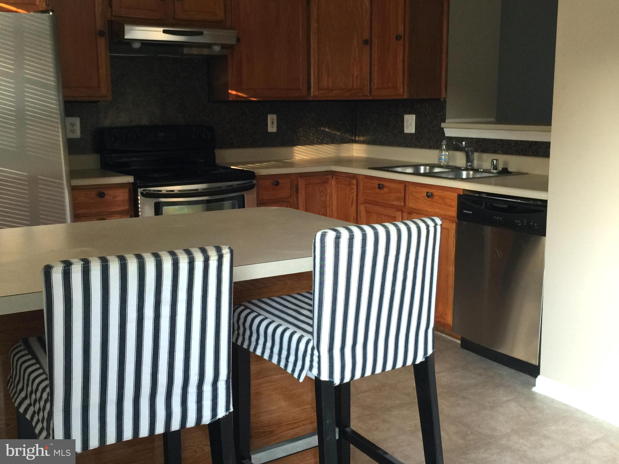 9406 Joleon Road Randallstown, MD 21133 - Photo 9 of 29 Kitchen