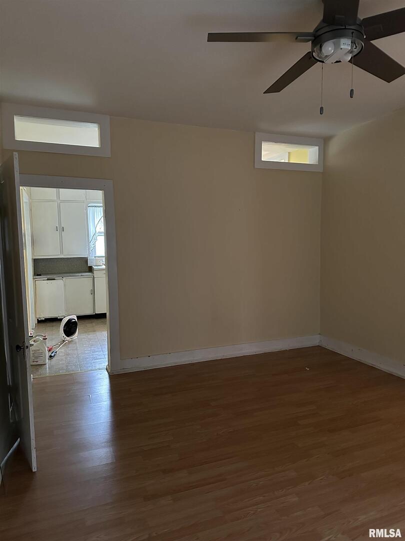 25 South Walnut Street Tamaroa, IL 62888 - Photo 12 of 13