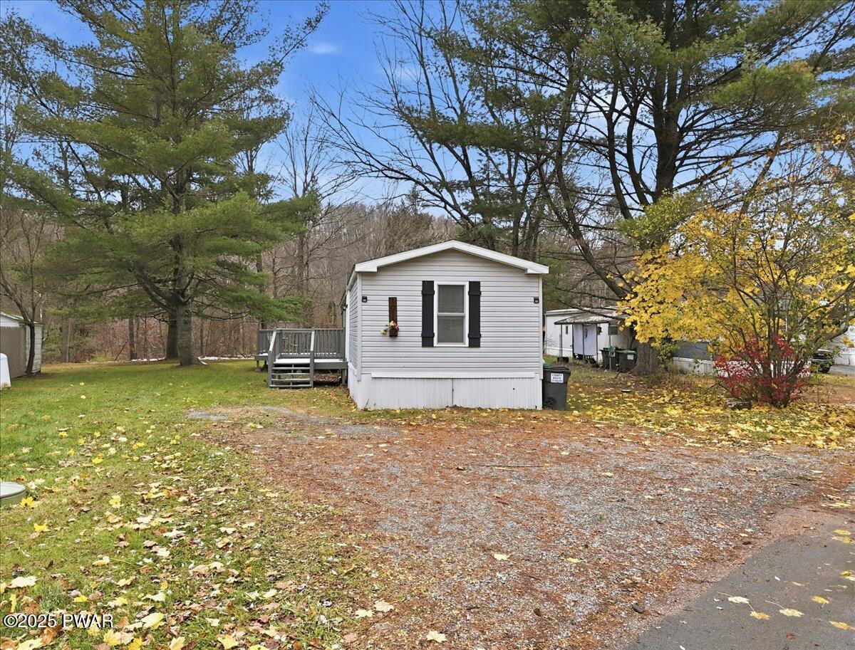 1011 Towpath Road Hawley, PA 18428 - Photo 4 of 40