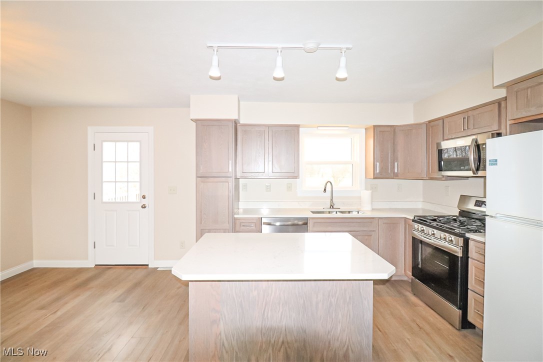 757 Eastern Road Doylestown, OH 44230 - Photo 7 of 38