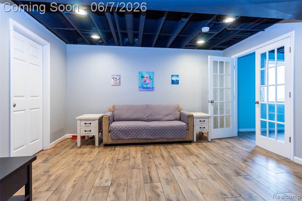 36039 Curtis Road Livonia, MI 48152 - Photo 41 of 61
