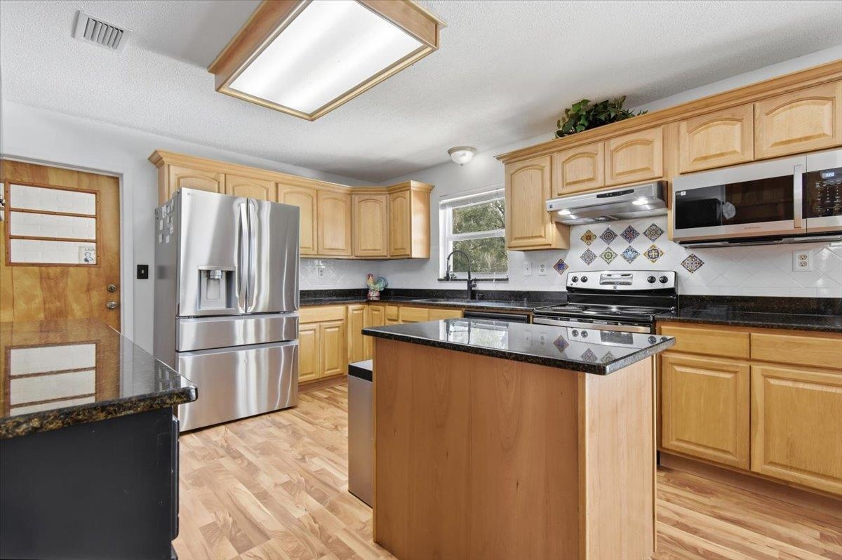3475 Cash Road Perry, FL 32348 - Photo 3 of 54 Gallery Image 3
