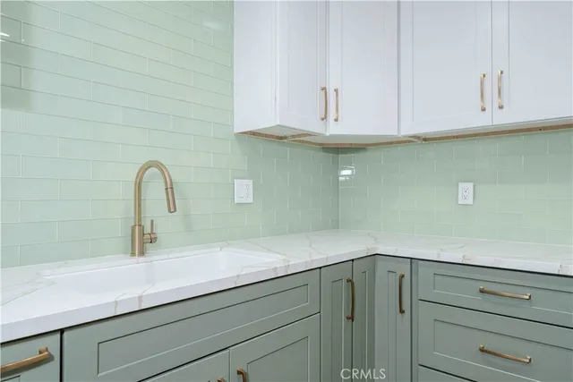 $4,900 | 17391 Waal Circle, Huntington Beach, CA 92647