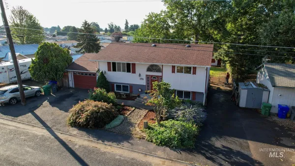 $427,900 | 2020 Powers Avenue, Lewiston, ID 83501