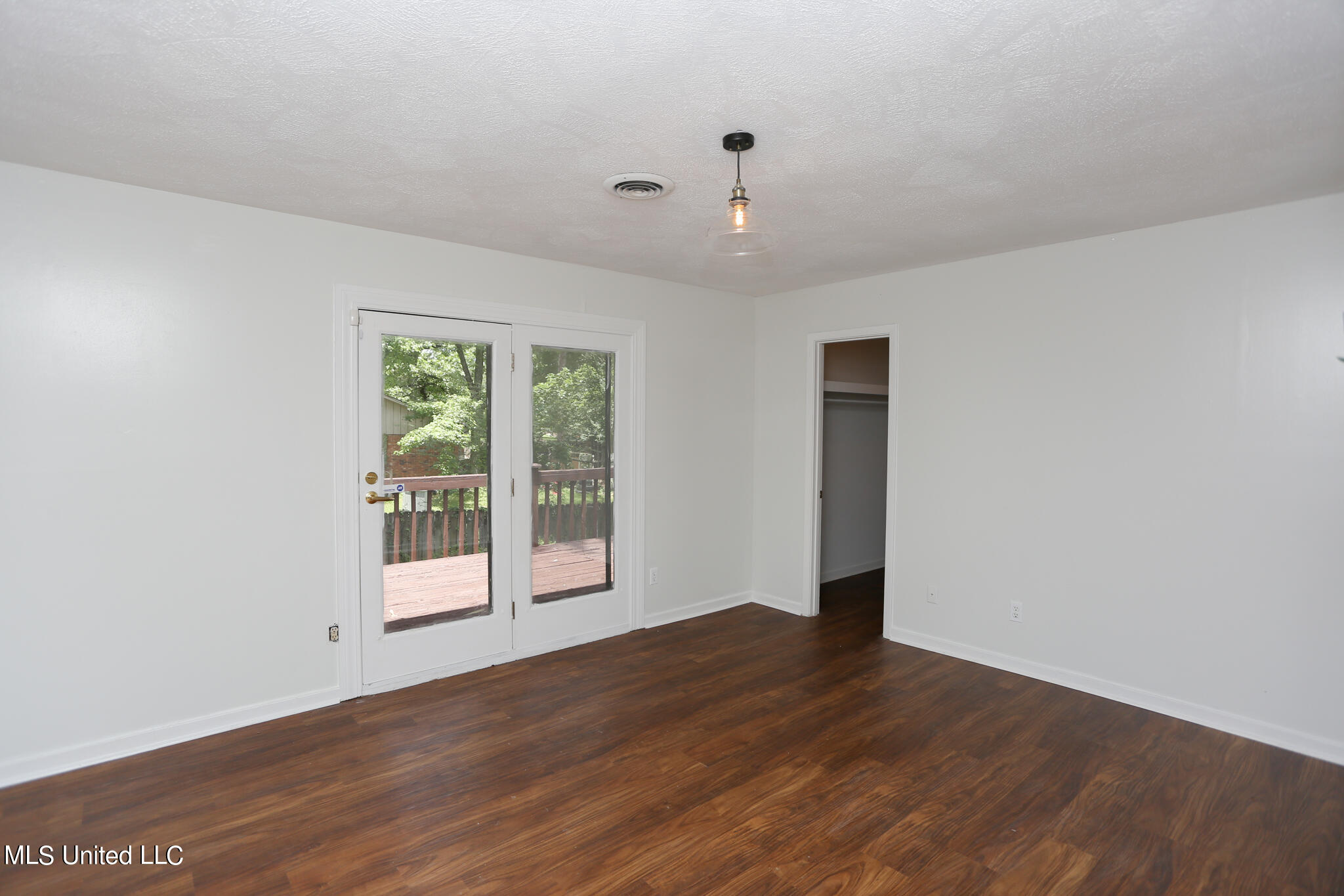 5353 Terry Road Jackson, MS 39272 - Photo 20 of 39 IMG_1928