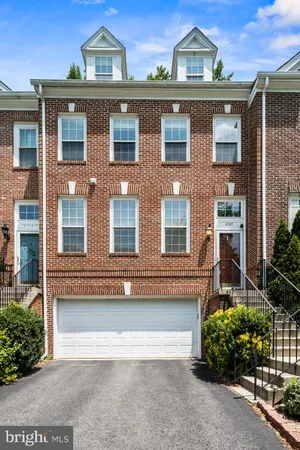$3,700 | 4749 Thornbury Drive, Fairfax, VA 22030
