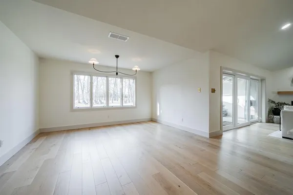 $799,000 | 142 Cedar Lane, Sulphur Springs, TX 75482