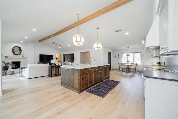 $799,000 | 142 Cedar Lane, Sulphur Springs, TX 75482