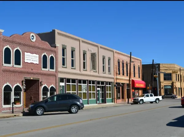 a car parked in front of a building