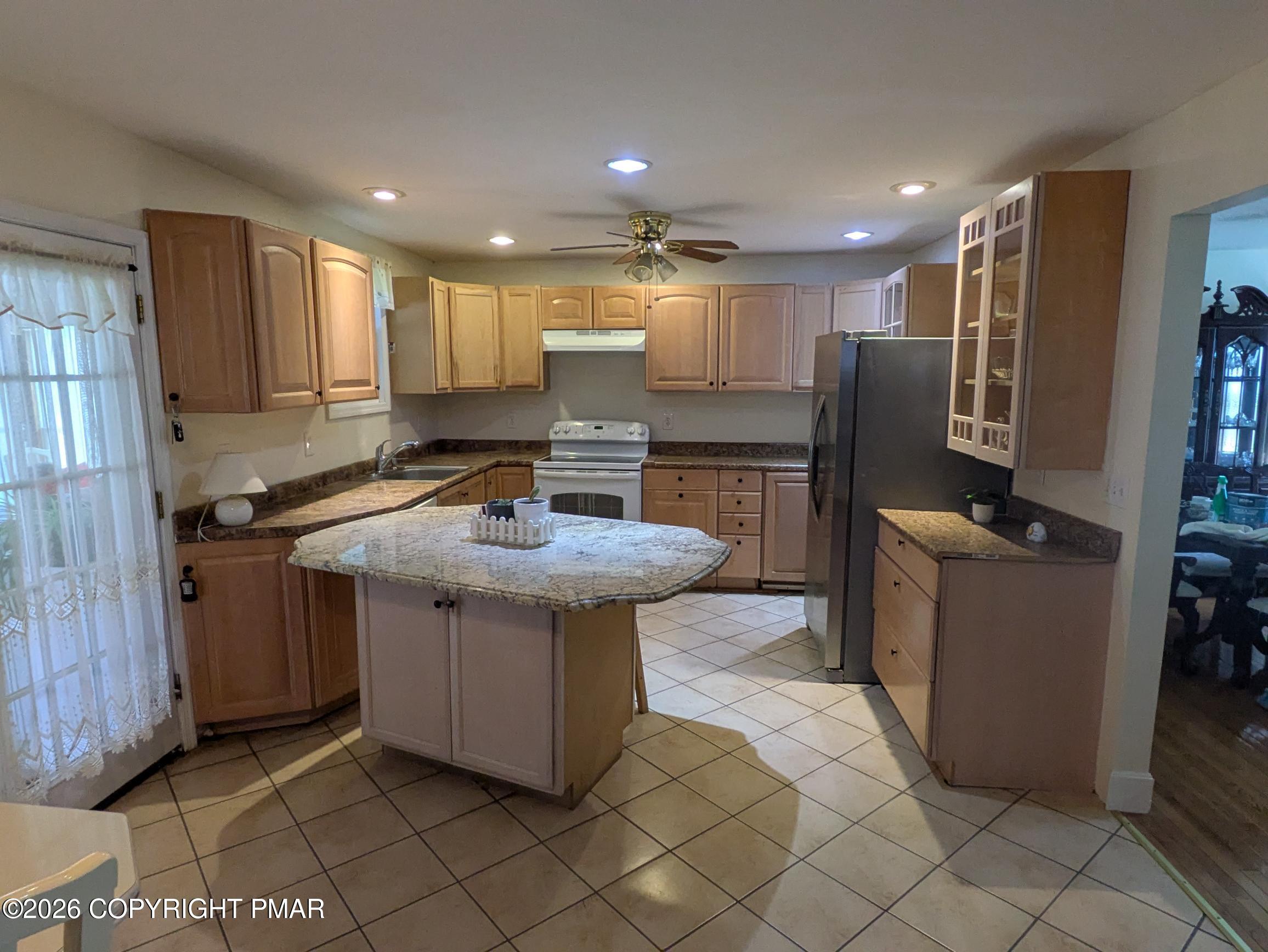 1085 Interchange Road Gilbert, PA 18331 - Photo 10 of 28 PXL_20260529_154735562