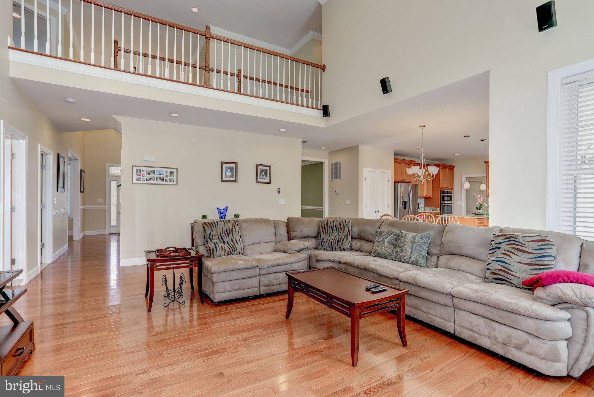 8725 Redman Street Springfield, VA 22153 - Photo 12 of 30 Family Room