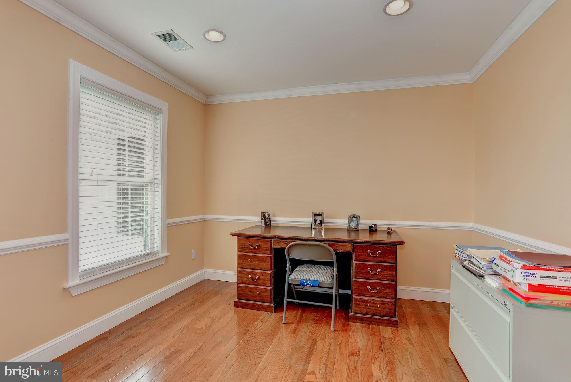 8725 Redman Street Springfield, VA 22153 - Photo 17 of 30 Master Bedroom Den/Sitting Room