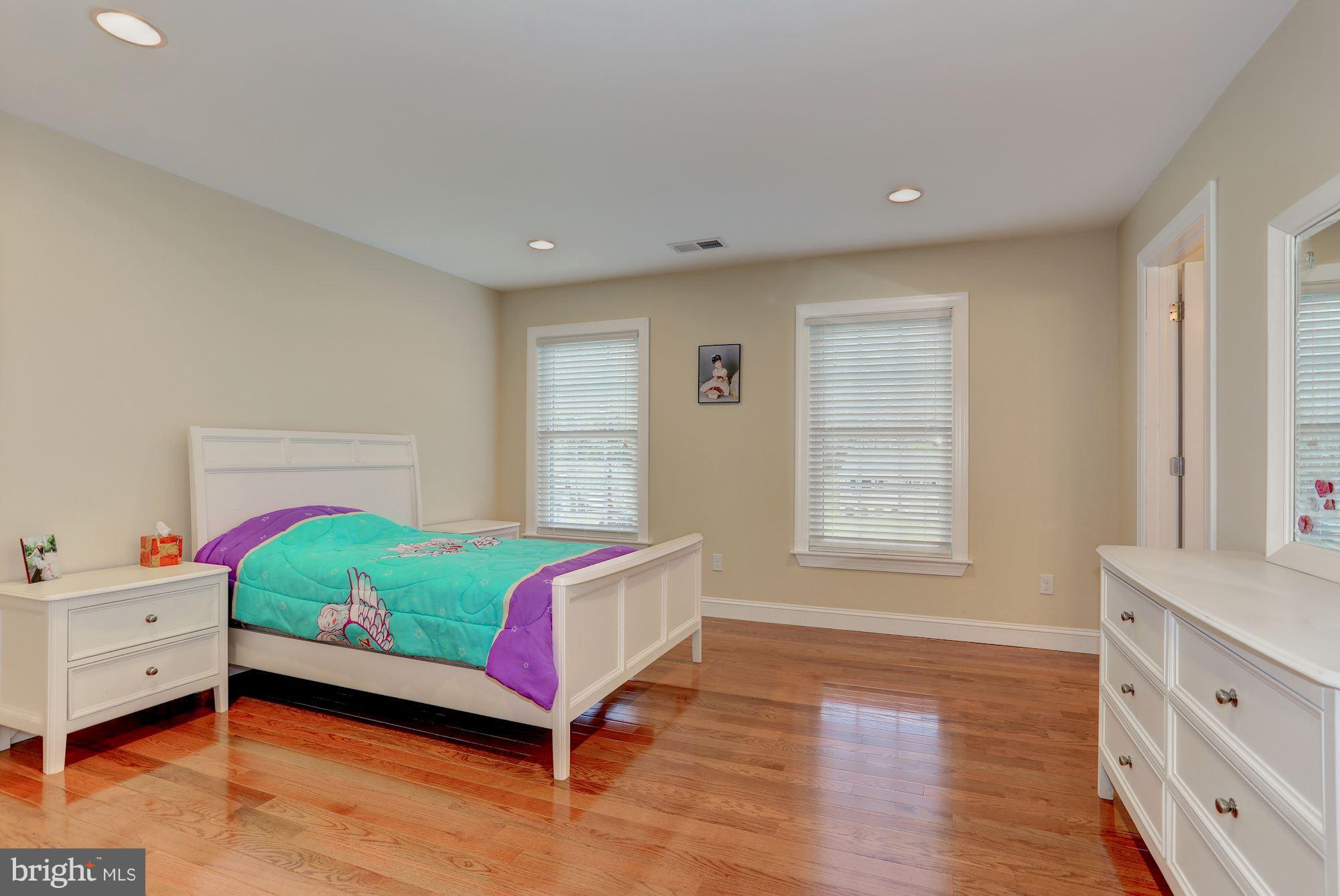 8725 Redman Street Springfield, VA 22153 - Photo 20 of 30 Bedroom