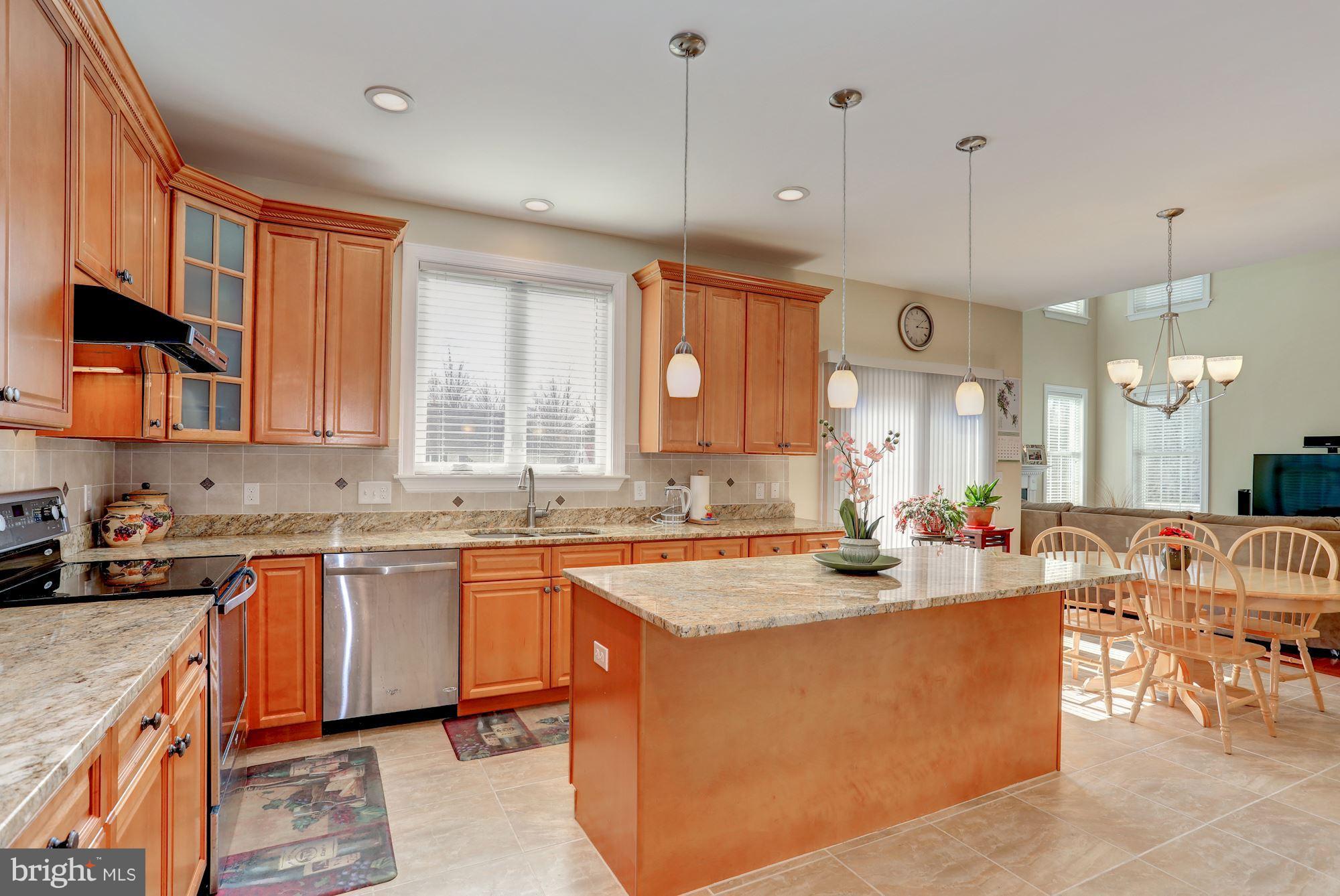 8725 Redman Street Springfield, VA 22153 - Photo 9 of 30 Kitchen