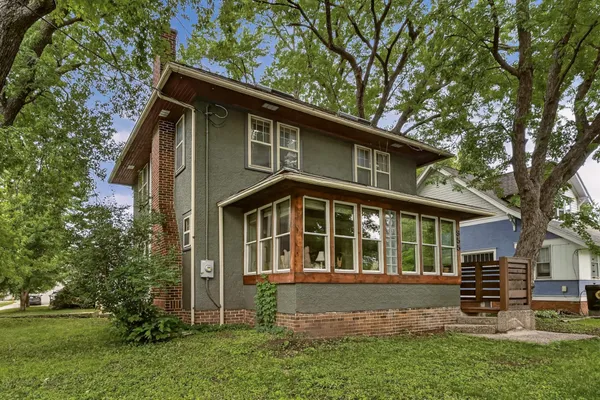 $340,000 | 955 4th Avenue Southeast, Rochester, MN 55904