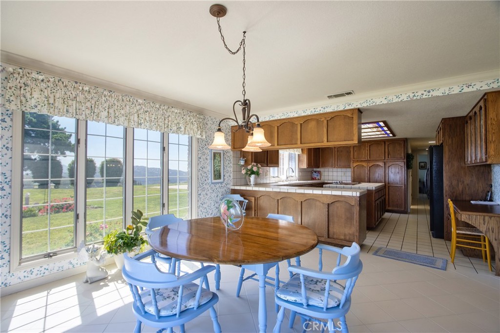 28100 Sycamore Mesa Road Temecula, CA 92590 - Photo 9 of 51