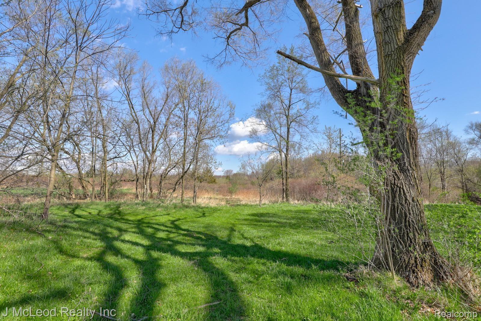 3624 Barnes Road Millington, MI 48746 - Photo 22 of 39 3624 W Barnes Millington -21.jpg