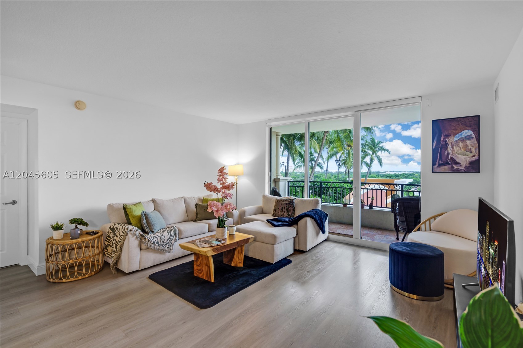 3232 Southwest 22nd Street, Unit 804 Miami, FL 33145 - Photo 11 of 32 Gallery Image 11