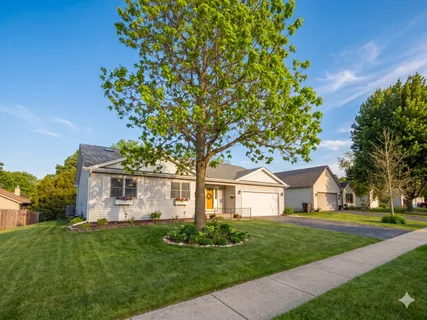 $350,000 | 1642 Wheeler Street, Woodstock, IL 60098