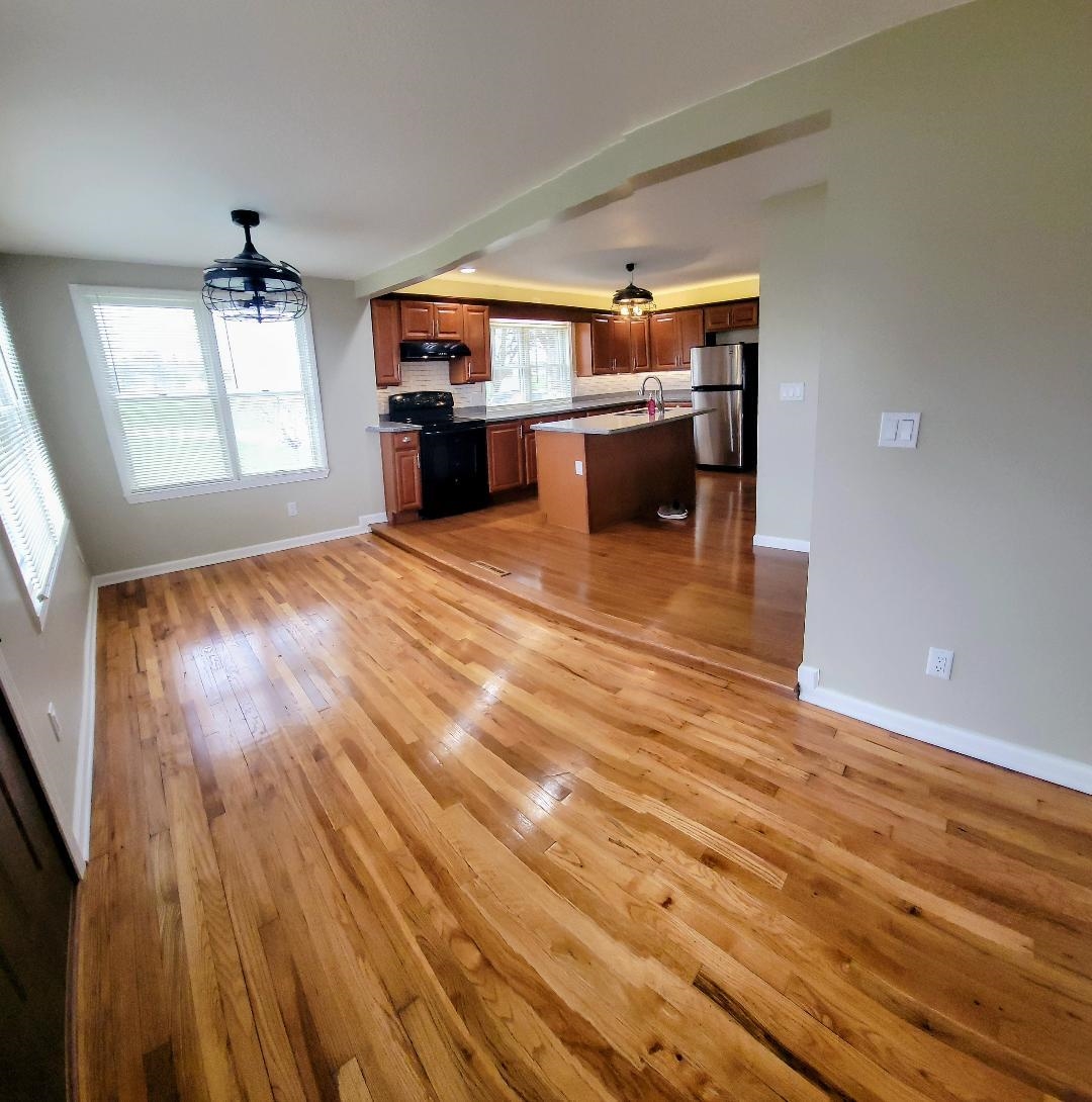 7872 West Peet Road Chesaning, MI 48616 - Photo 11 of 32 50172108-08fad97d-8e6b-4909-8f67-0281ac242ab5.JPG