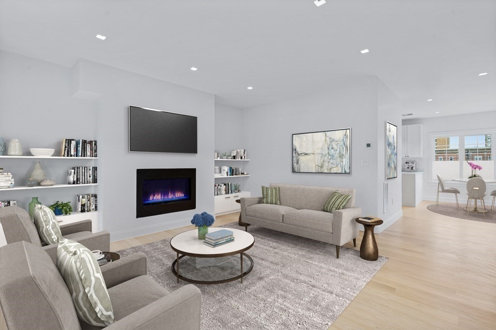 21 Crowninshield Road, Unit 5 Brookline, MA 02446 - Photo 3 of 15 Gallery Image 3