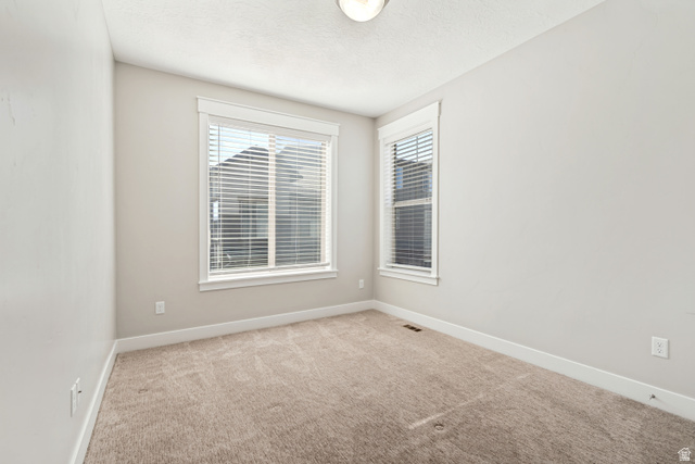 10422 South Beetdigger Boulevard Sandy, UT 84070 - Photo 21 of 25