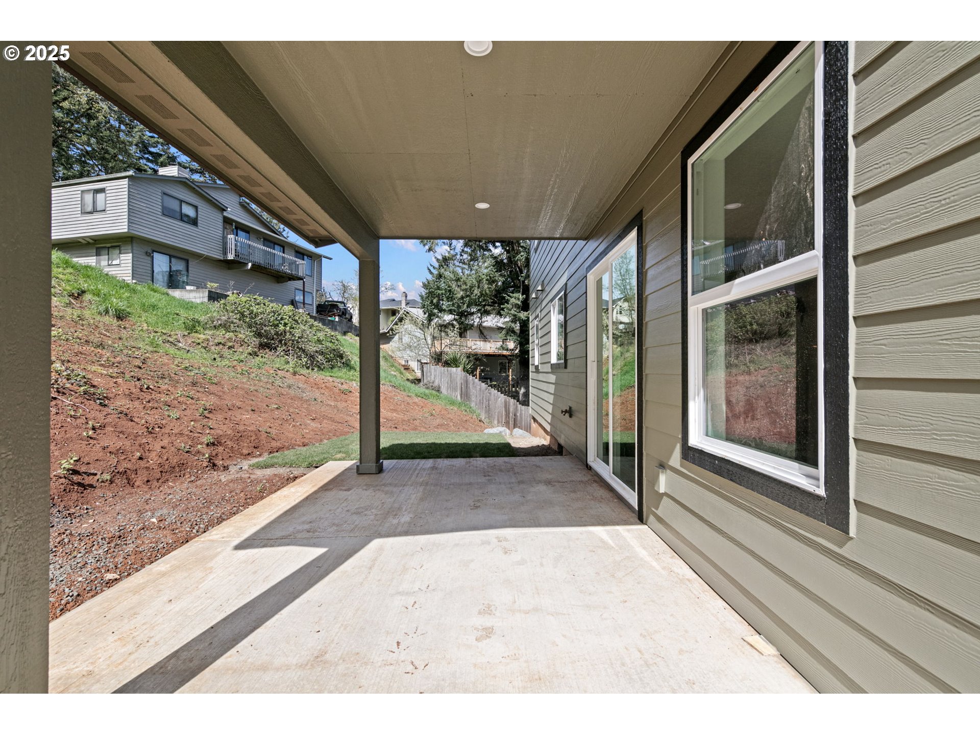 65 Bangle Court Cottage Grove, OR 97424 - Photo 36 of 44 a view interior of the house