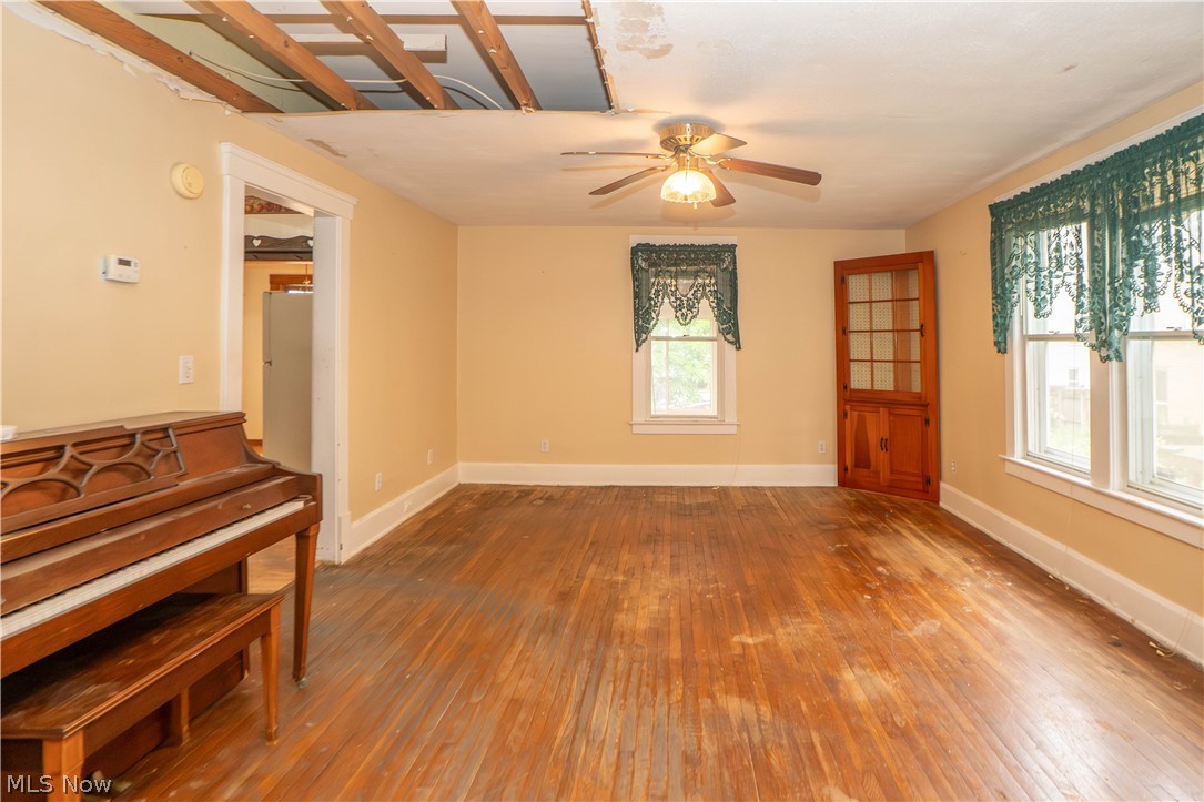 815 Broad Avenue Northwest Canton, OH 44708 - Photo 10 of 37