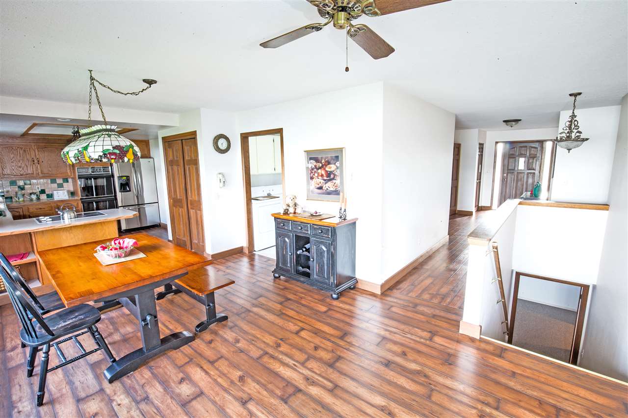 475 Campbell Point Road, Unit LACLEDE Laclede, ID 83841 - Photo 11 of 18 Gallery Image 11