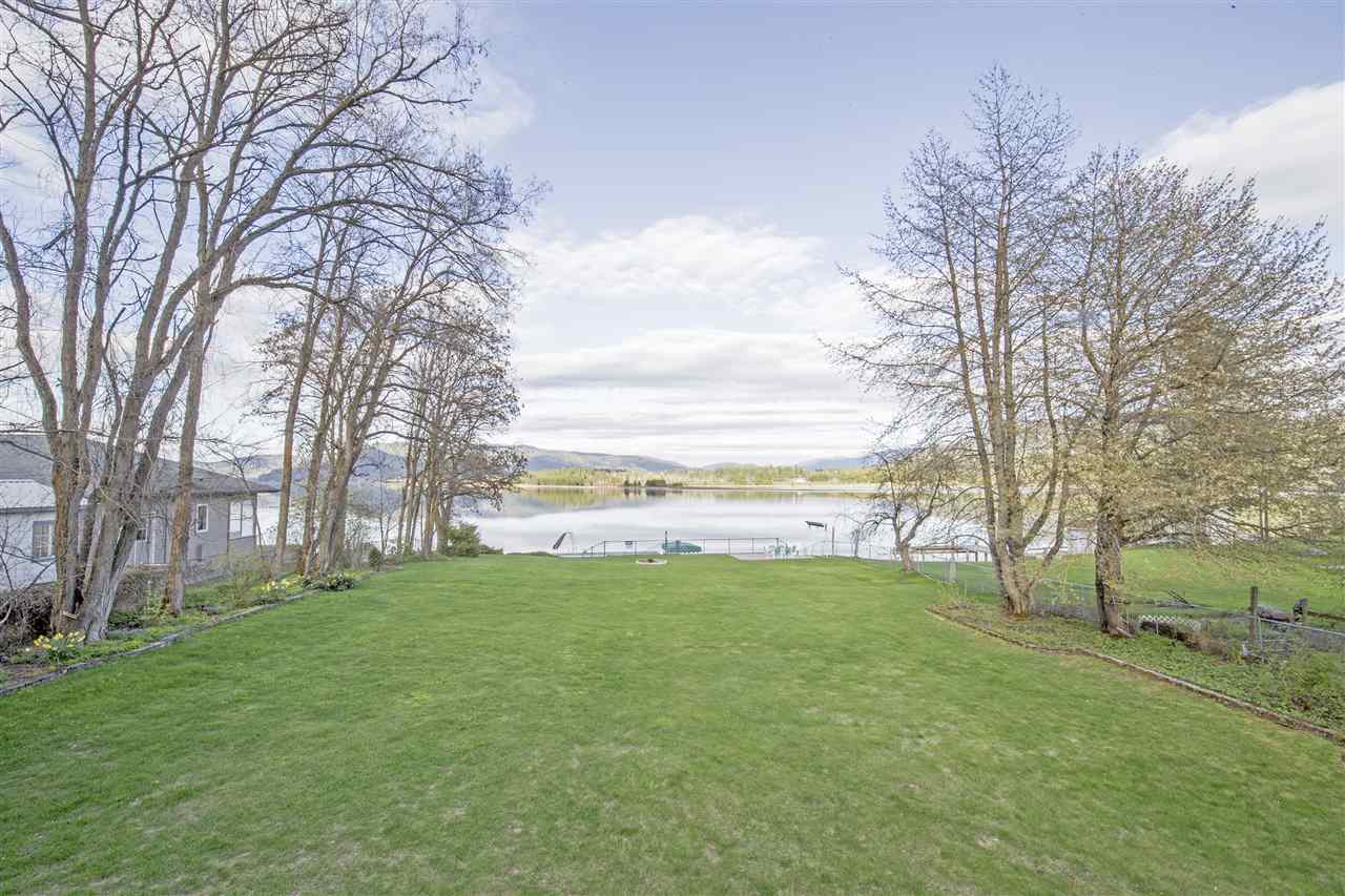 475 Campbell Point Road, Unit LACLEDE Laclede, ID 83841 - Photo 4 of 18 Gallery Image 4