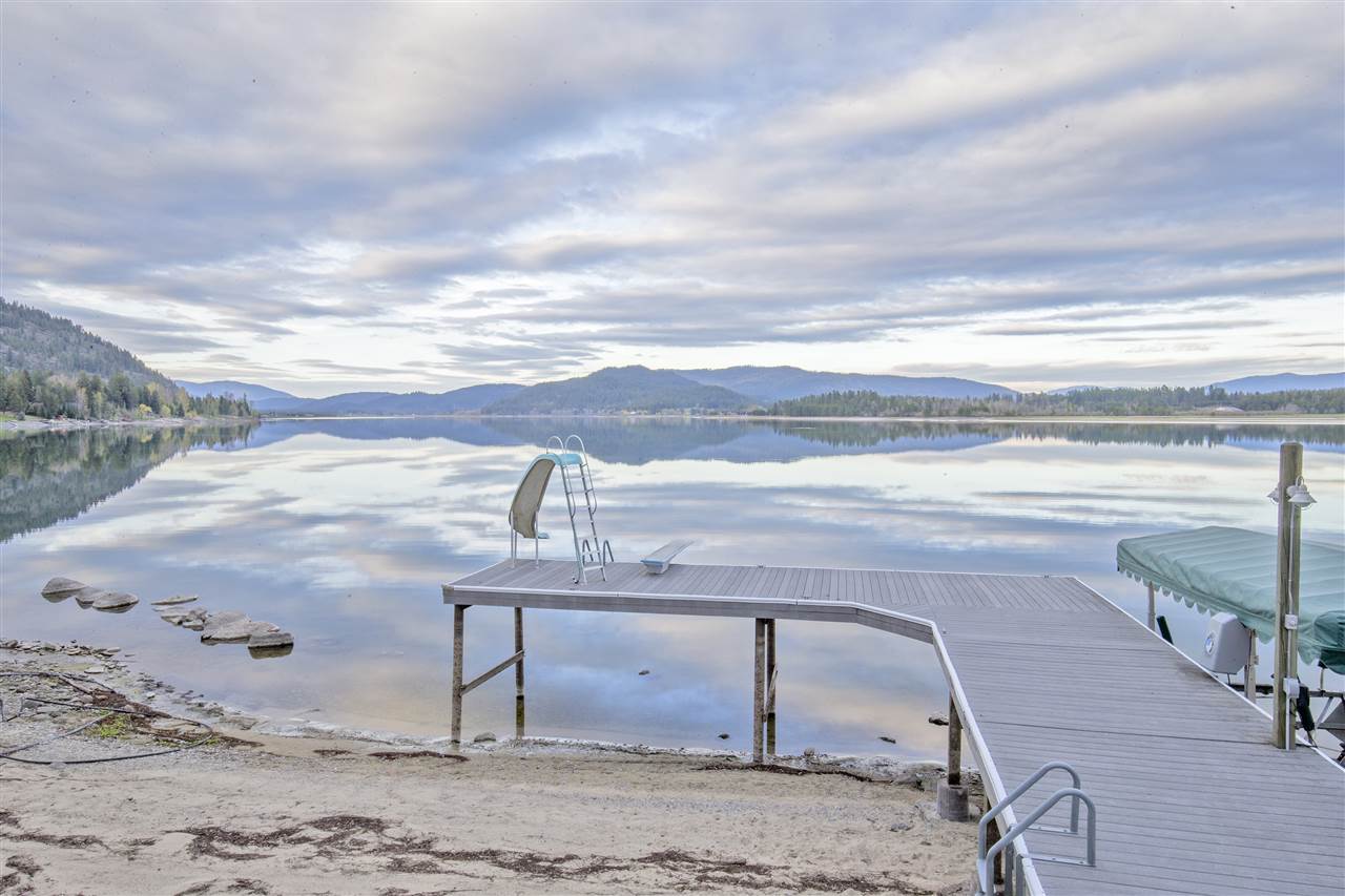 475 Campbell Point Road, Unit LACLEDE Laclede, ID 83841 - Photo 5 of 18 Gallery Image 5