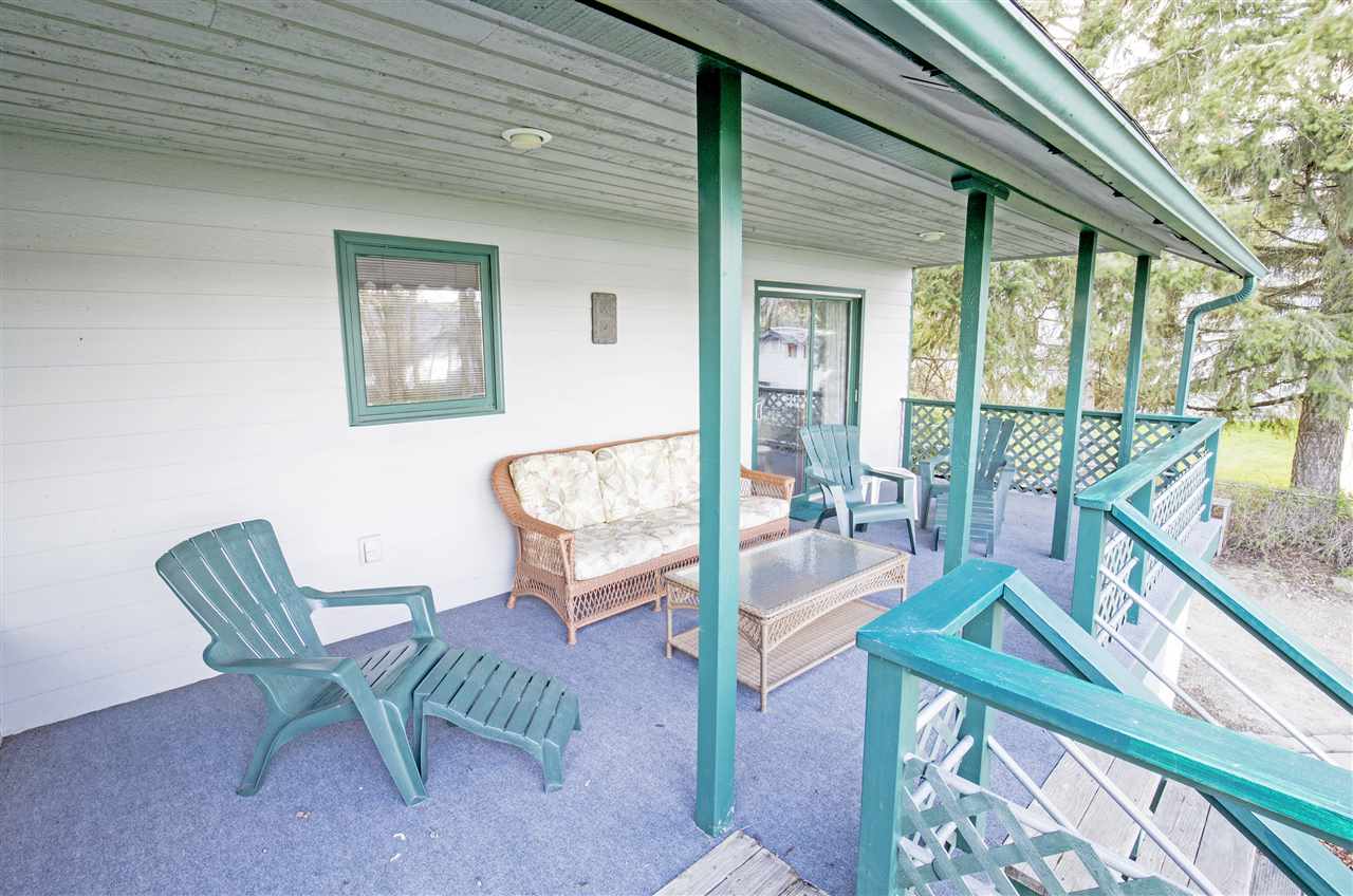 475 Campbell Point Road, Unit LACLEDE Laclede, ID 83841 - Photo 6 of 18 Gallery Image 6