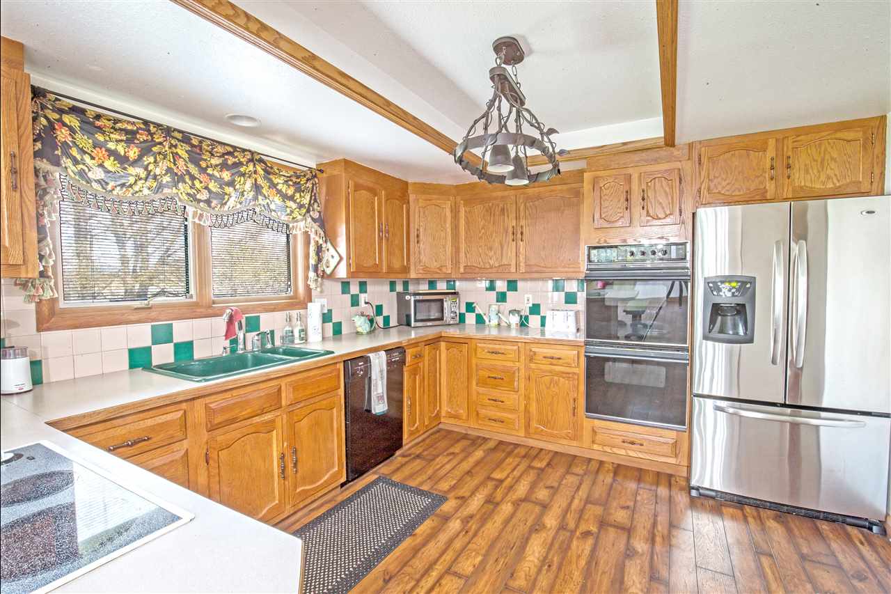 475 Campbell Point Road, Unit LACLEDE Laclede, ID 83841 - Photo 9 of 18 Gallery Image 9