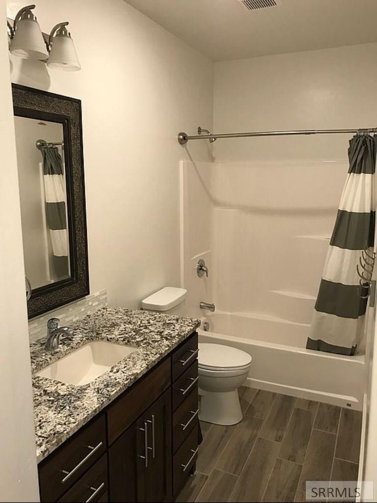 161 Walnut Street Ashton, ID 83420 - Photo 22 of 33 Downstairs Bathroom 2