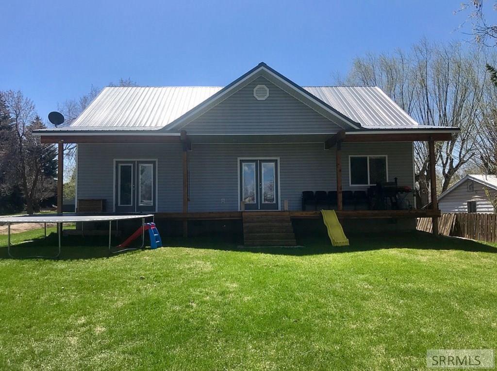 161 Walnut Street Ashton, ID 83420 - Photo 4 of 33