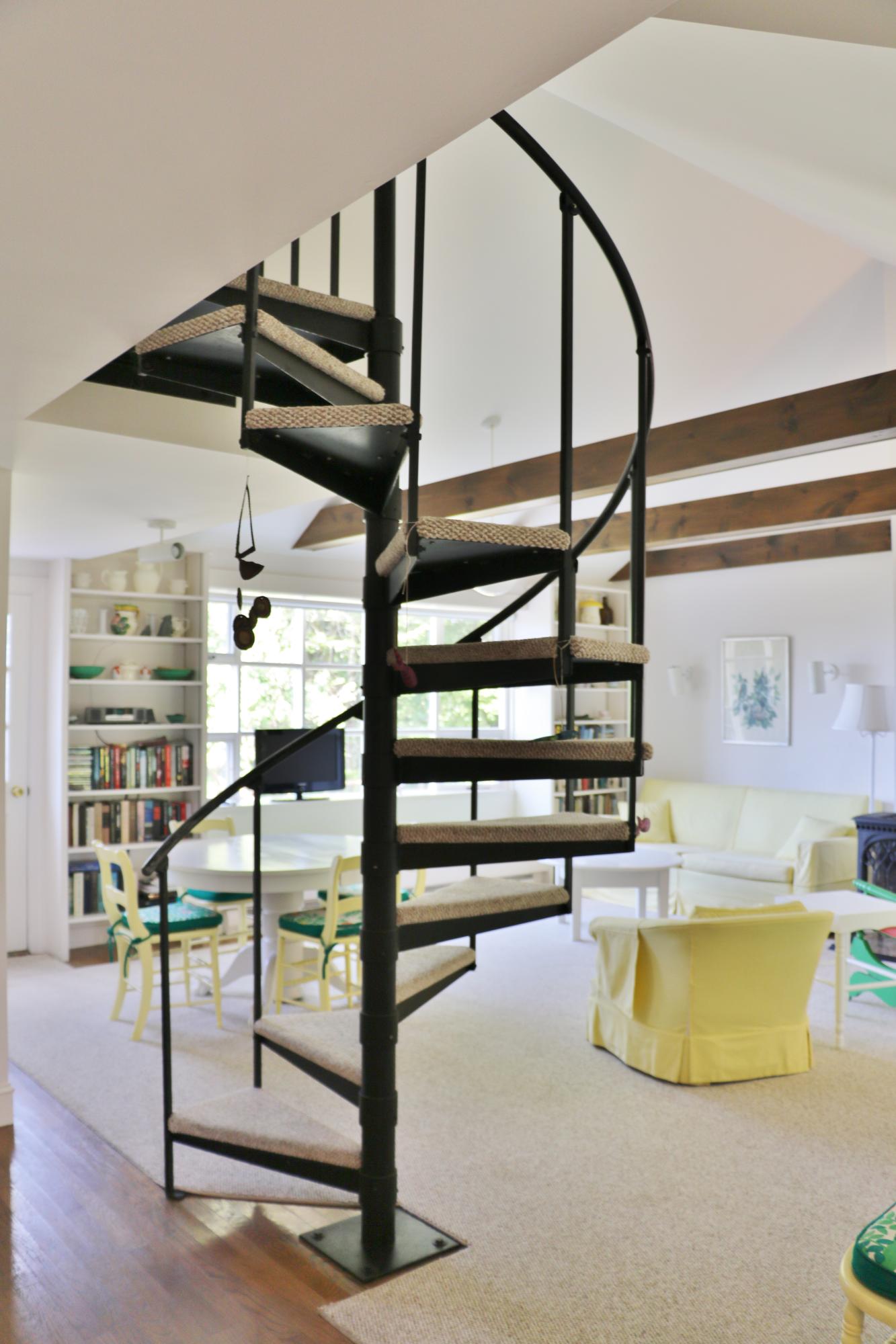 2 Manchester Road Northeast Harbor, ME 04662 - Photo 20 of 21 Stairs