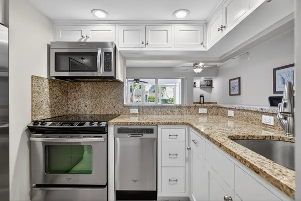 $390,000 | 1605 Highway 1, Unit 108M2, Jupiter, FL 33477