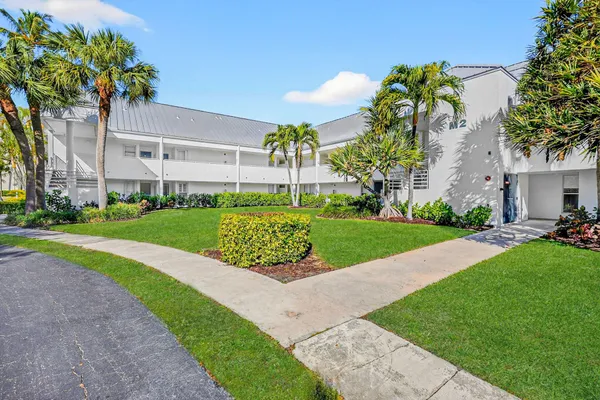 $390,000 | 1605 Highway 1, Unit 108M2, Jupiter, FL 33477