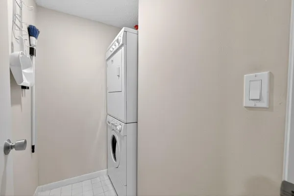 $390,000 | 1605 Highway 1, Unit 108M2, Jupiter, FL 33477